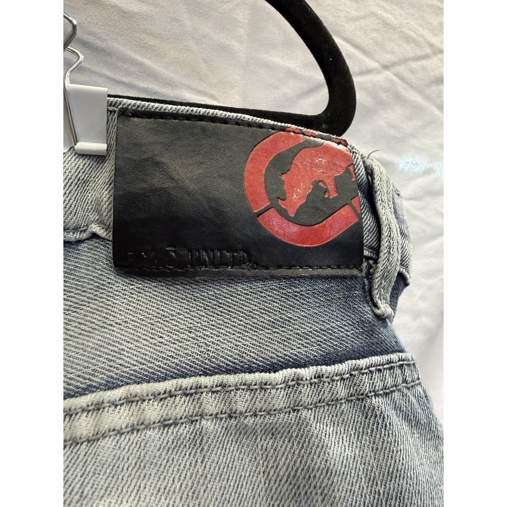 Ecko Unltd. Men's Denim Shorts Light Blue Stone Wash Flat Front 5-Pocket Logo - Picture 3 of 6
